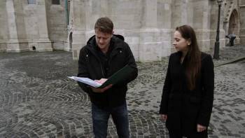 Screenshot 2 from 100 Degrees Below Zero (Full Movie)