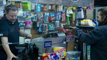 Screenshot 2 from 12 to Midnight (Full Movie)