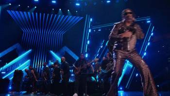 Screenshot 1 from 2024 Rock & Roll Hall of Fame Induction Ceremony (Full Movie)