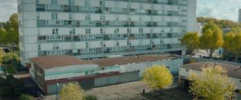 Screenshot 1 from 30 jours max (Full Movie)