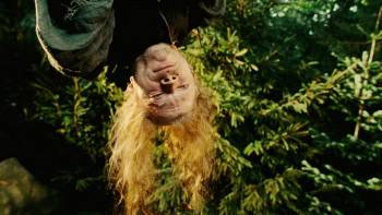 Screenshot 2 from 7 Dwarves: The Forest Is Not Enough (Full Movie)