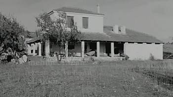 Screenshot 2 from A Broken Love Story (Full Movie)