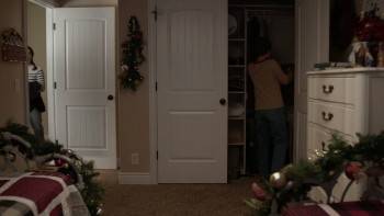 Screenshot 3 from A Christmas of Wonders (Full Movie)