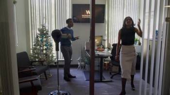Screenshot 2 from A Clüsterfünke Christmas (Full Movie)