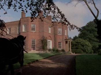 Screenshot 1 from A Ghost Story for Christmas Lost Hearts (Full Movie)