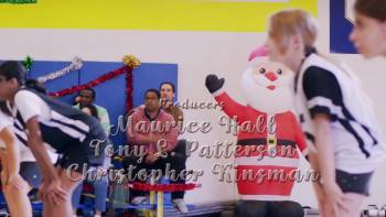 Screenshot 2 from A Heart for Christmas (Full Movie)