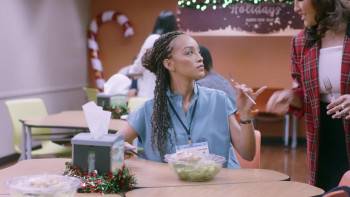 Screenshot 3 from A Heart for Christmas (Full Movie)