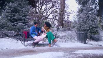 Screenshot 1 from A Merry Royal Christmas (Full Movie)
