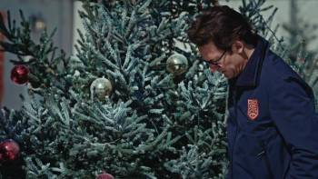 Screenshot 1 from A Not So Royal Christmas (Full Movie)