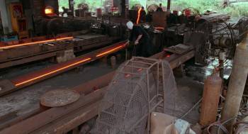 Screenshot 1 from A Triumph of the Heart: The Ricky Bell Story (Full Movie)