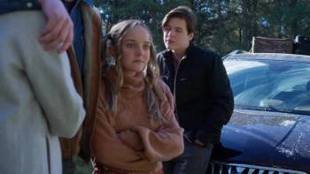 Screenshot 3 from A Unicorn for Christmas (Full Movie)