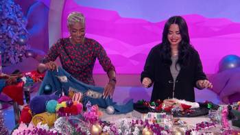 Screenshot 3 from A Very Demi Holiday Special (Full Movie)