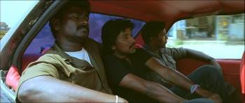 Screenshot 1 from Aaranya Kaandam (Full Movie)