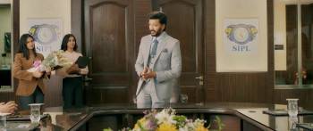 Screenshot 3 from Adrushya (Full Movie)