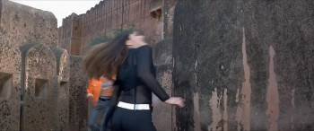 Screenshot 3 from Ajnabee (Full Movie)