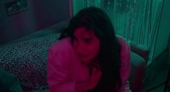 Screenshot 3 from All Eyes Off Me (Full Movie)