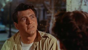Screenshot 3 from All That Heaven Allows (Full Movie)