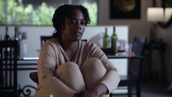 Screenshot 2 from Alone in the Dark (Full Movie)
