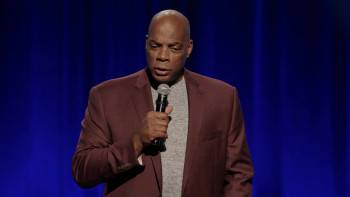 Screenshot 2 from Alonzo Bodden: Heavy Lightweight (Full Movie)