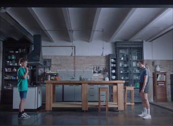 Screenshot 1 from Amazing Elisa (Full Movie)
