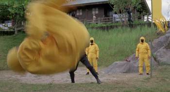 Screenshot 3 from American Ninja (Full Movie)