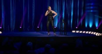 Screenshot 3 from Amy Schumer: The Leather Special (Full Movie)