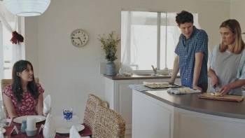 Screenshot 2 from An Ideal Host (Full Movie)