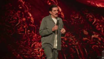 Screenshot 2 from Andrew Schulz: Life (Full Movie)