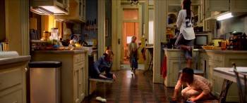 Screenshot 1 from Annie (Full Movie)