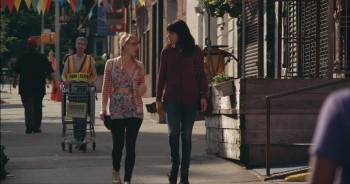 Screenshot 1 from Appropriate Behavior (Full Movie)