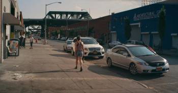 Screenshot 2 from Appropriate Behavior (Full Movie)