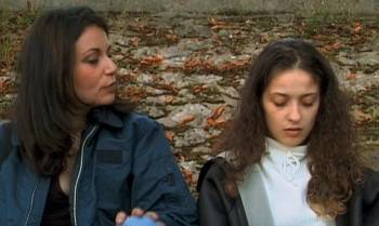 Screenshot 1 from Baise-moi (Full Movie)