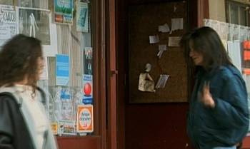 Screenshot 3 from Baise-moi (Full Movie)