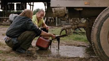 Screenshot 2 from Ballermann 6 (Full Movie)