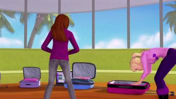Screenshot 3 from Barbie: A Perfect Christmas (Full Movie)