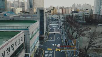 Screenshot 1 from Beyond Utopia (Full Movie)