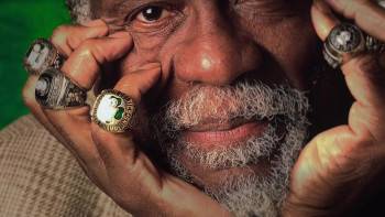 Screenshot 2 from Bill Russell: Legend (Full Movie)
