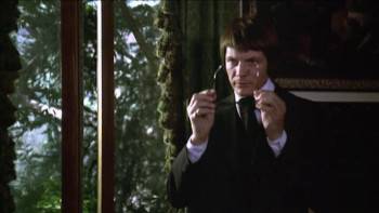 Screenshot 2 from Black Belt Jones (Full Movie)