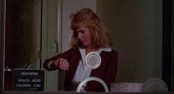 Screenshot 1 from Blood Theatre (Full Movie)