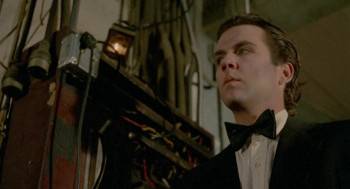 Screenshot 3 from Blood Theatre (Full Movie)