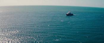 Screenshot 1 from Blueback (Full Movie)