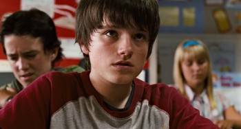 Screenshot 1 from Bridge to Terabithia (Full Movie)