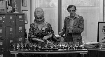 Screenshot 3 from Broadway Danny Rose (Full Movie)