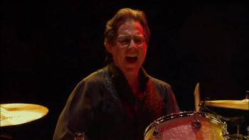 Screenshot 3 from Bruce Springsteen and the E Street Band: Live in New York City (Full Movie)