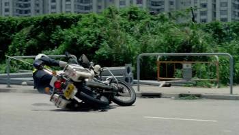 Screenshot 2 from Bullet for Hire (Full Movie)