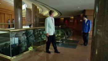 Screenshot 3 from Bullet for Hire (Full Movie)
