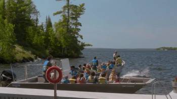 Screenshot 2 from Bunks (Full Movie)