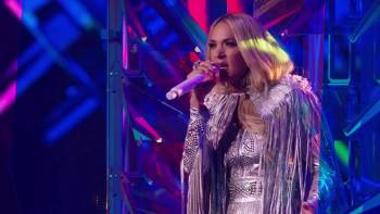 Screenshot 3 from Carrie Underwood: Reflection (Full Movie)