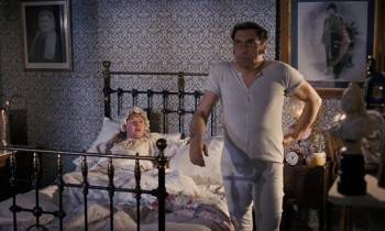 Screenshot 3 from Carry on Screaming! (Full Movie)