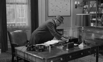 Screenshot 2 from Carry on Spying (Full Movie)